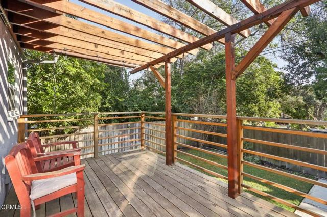 1255 Oak Circle Drive, Glendale, CA 91208