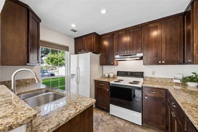 8418 Towneship Lane, Dallas, TX 75243