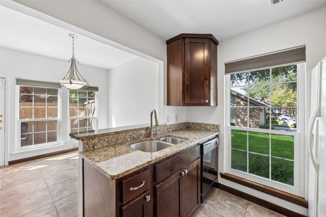 8418 Towneship Lane, Dallas, TX 75243