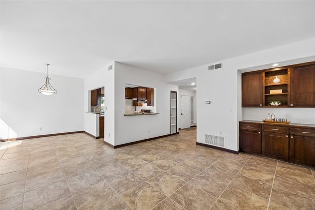 8418 Towneship Lane, Dallas, TX 75243