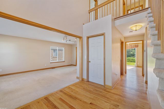 52282 Birch Court, Chesterfield Twp, MI 48047