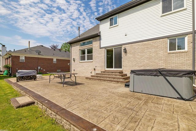52282 Birch Court, Chesterfield Twp, MI 48047