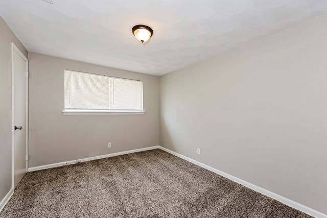 902 Poinsettia Drive, Lancaster, TX 75146