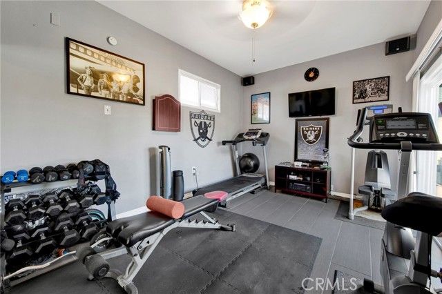 22677 Criswell, West Hills (los Angeles), CA 91307