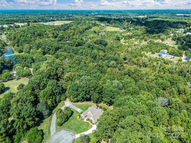 620 Garden Hill Court, Rock Hill, SC 29732
