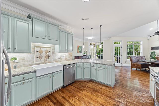 620 Garden Hill Court, Rock Hill, SC 29732