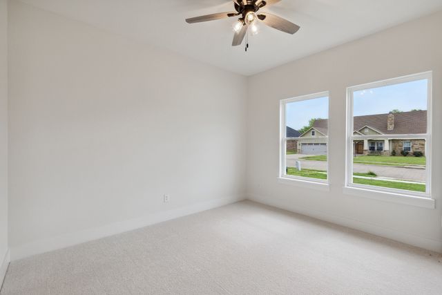 1876 Meadowview, Canton, TX 75103
