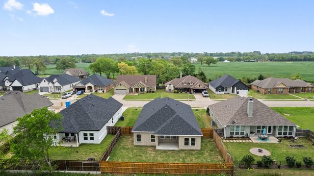 1876 Meadowview, Canton, TX 75103