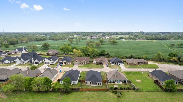 1876 Meadowview, Canton, TX 75103