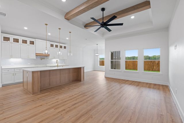 1876 Meadowview, Canton, TX 75103