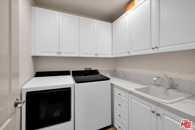 6 Carrera Place, Rancho Mirage, CA 92270