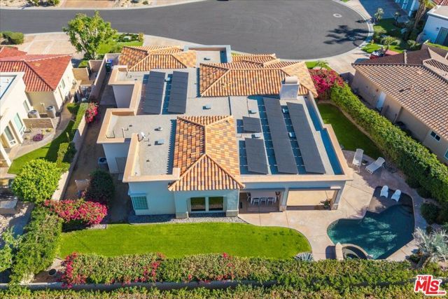 6 Carrera Place, Rancho Mirage, CA 92270