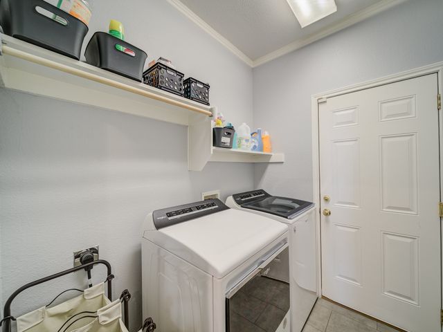 409 Durrand Oak Drive, Keller, TX 76248