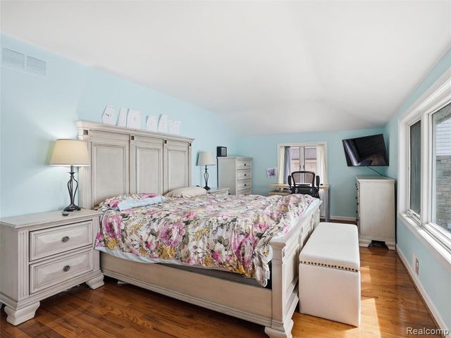 3349 Duffield Street, White Lake, MI 48383
