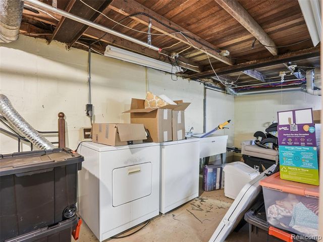 3349 Duffield Street, White Lake, MI 48383