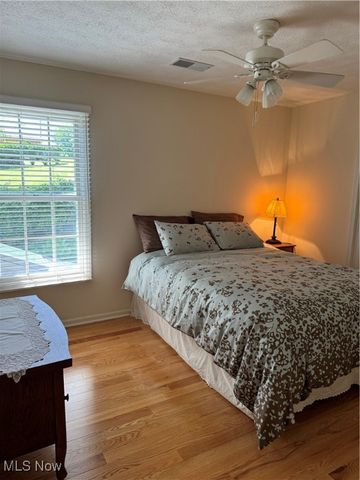 106 Toni Lane, St Clairsville, OH 43950