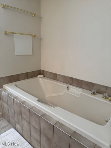 106 Toni Lane, St Clairsville, OH 43950