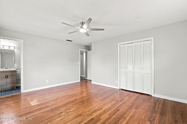 6522 BARKWOOD Drive, Jacksonville, FL 32277
