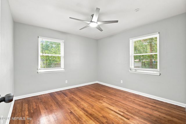 6522 BARKWOOD Drive, Jacksonville, FL 32277