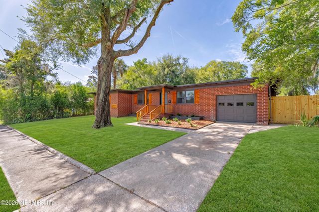 6522 BARKWOOD Drive, Jacksonville, FL 32277