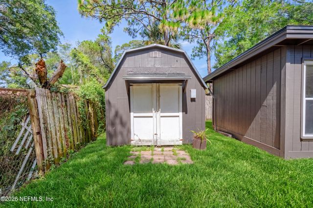 6522 BARKWOOD Drive, Jacksonville, FL 32277