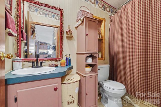 1206 Alberto Lane, Stanley, NC 28164