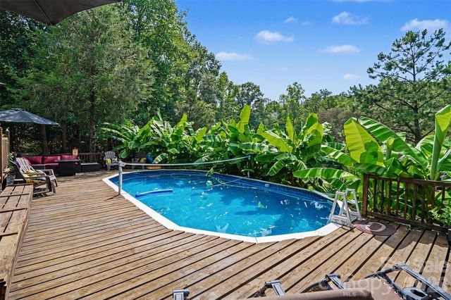 1206 Alberto Lane, Stanley, NC 28164