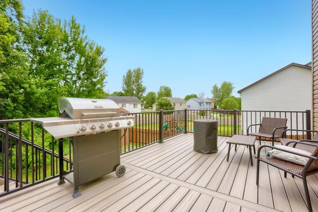 1030 Bellaire Boulevard NW, Isanti, MN 55040
