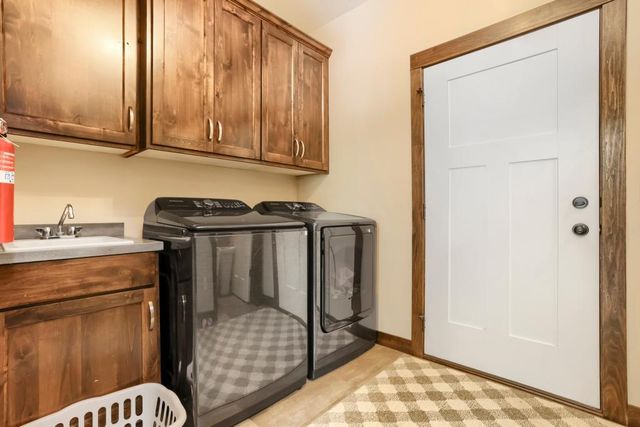 1030 Bellaire Boulevard NW, Isanti, MN 55040