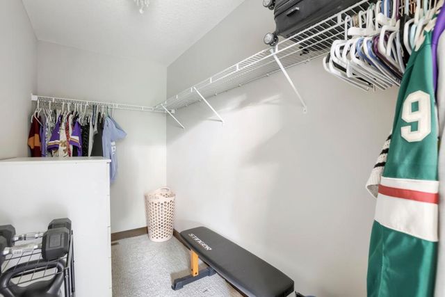 1030 Bellaire Boulevard NW, Isanti, MN 55040