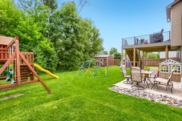 1030 Bellaire Boulevard NW, Isanti, MN 55040