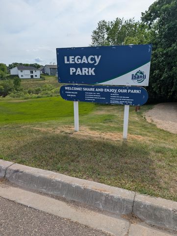 1030 Bellaire Boulevard NW, Isanti, MN 55040