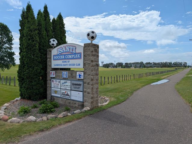 1030 Bellaire Boulevard NW, Isanti, MN 55040