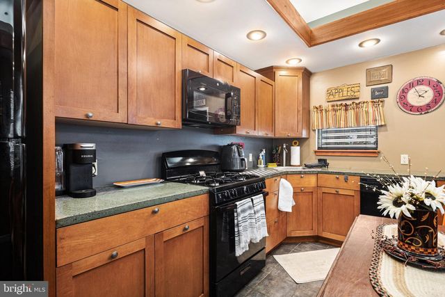 1352 MARLBOROUGH ST, Philadelphia, PA 19125