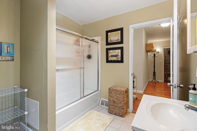 1352 MARLBOROUGH ST, Philadelphia, PA 19125