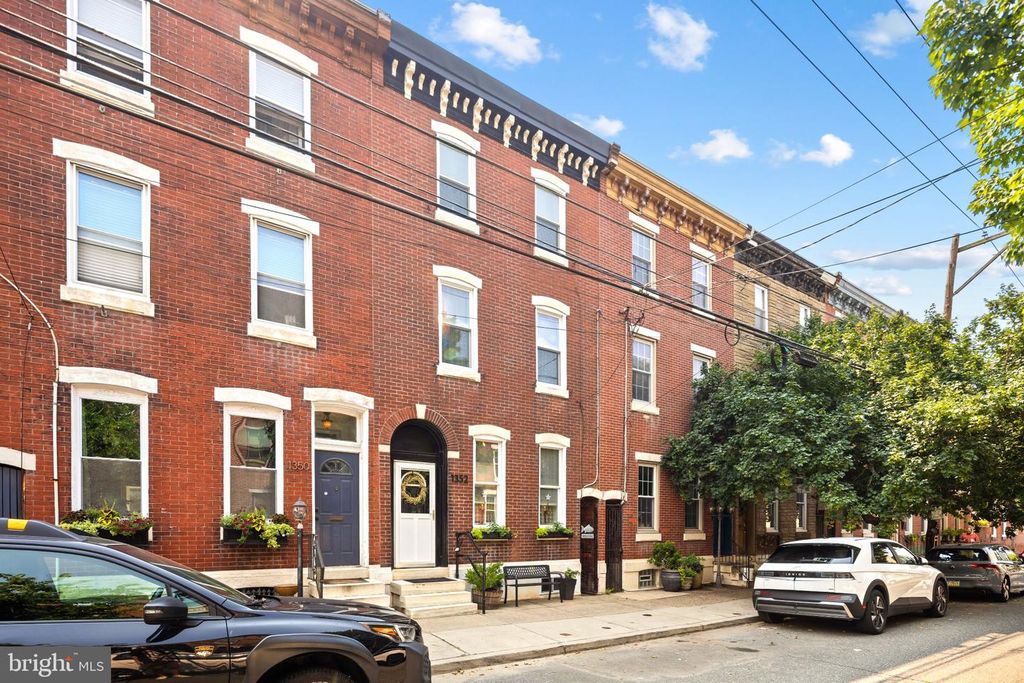1352 MARLBOROUGH ST, Philadelphia, PA 19125