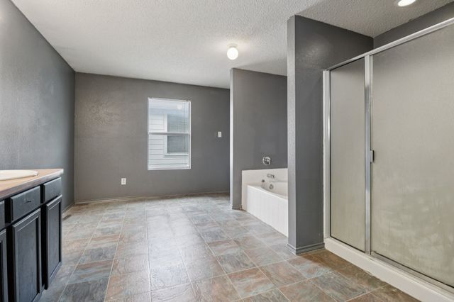 6313 Apalachee Trail, Fort Worth, TX 76179