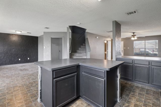 6313 Apalachee Trail, Fort Worth, TX 76179