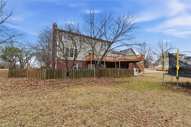 2086 Bridgeton Court, Fayetteville, AR 72701