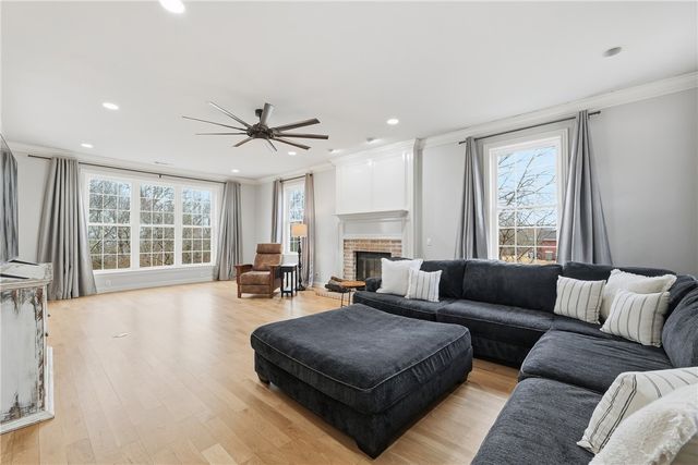 2086 Bridgeton Court, Fayetteville, AR 72701