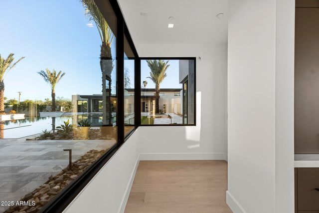 7001 E PARADISE Drive, Scottsdale, AZ 85254