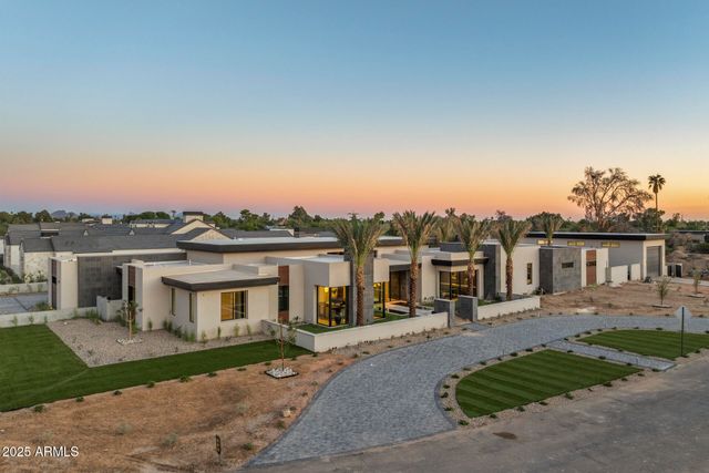 7001 E PARADISE Drive, Scottsdale, AZ 85254