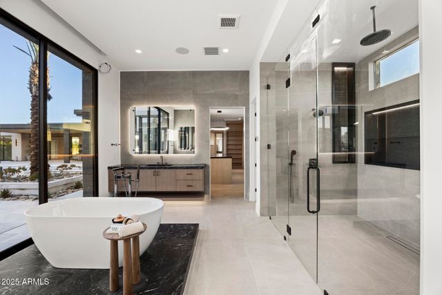 7001 E PARADISE Drive, Scottsdale, AZ 85254