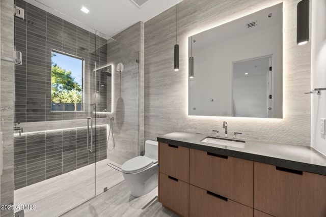 7001 E PARADISE Drive, Scottsdale, AZ 85254