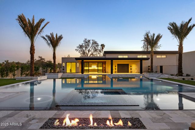 7001 E PARADISE Drive, Scottsdale, AZ 85254