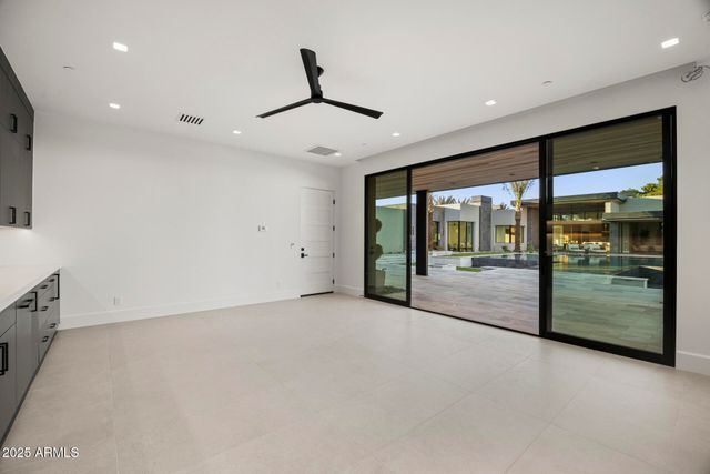 7001 E PARADISE Drive, Scottsdale, AZ 85254