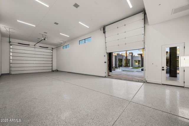 7001 E PARADISE Drive, Scottsdale, AZ 85254