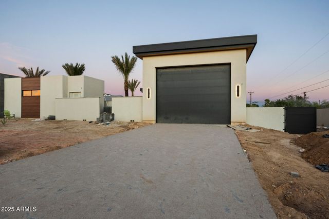 7001 E PARADISE Drive, Scottsdale, AZ 85254