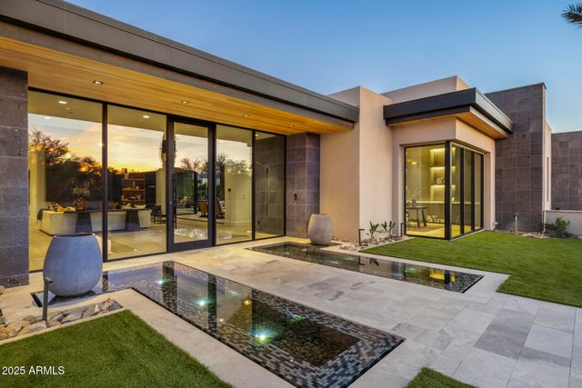 7001 E PARADISE Drive, Scottsdale, AZ 85254