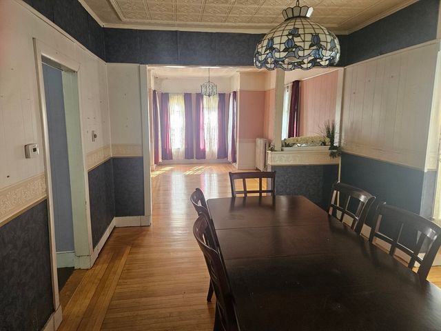 399 Stevens, Lowell, MA 01851
